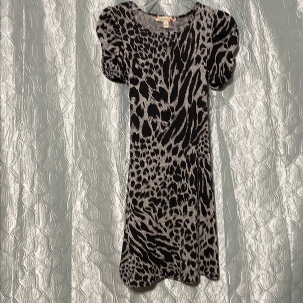 Girl’s Size 12 Dress like new